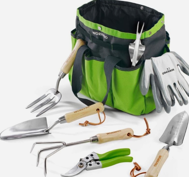 The WorkPro Folding Utility Knife That Accidentally Made Me a DIY Enthusiast